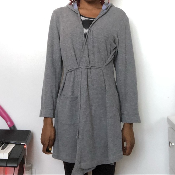 Thin Cozy Robe - Picture 5 of 10